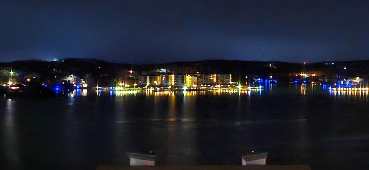Gourgeous Lake Views, Amazing Susets, On Main Channel 奥沙克湖 外观 照片